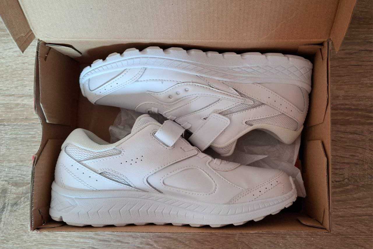 Кроссовки Saucony Cohesion 13