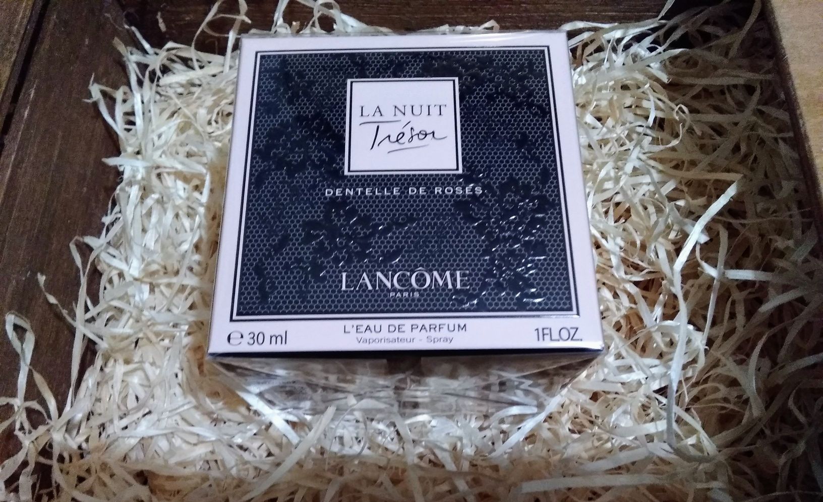 Lancome La Nuit Tresor Dentelle de Roses