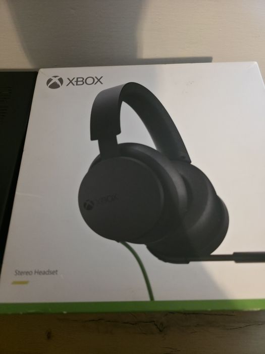 Konsola Xbox series X 1TB ZESTAW