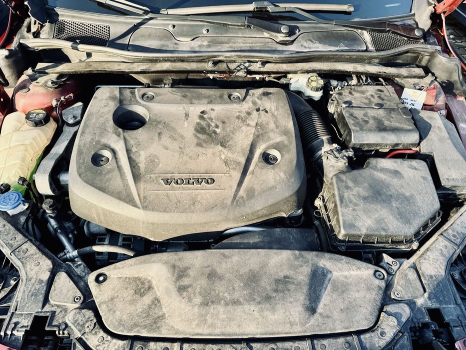 2016 Volvo V40 2.0 D2 Automat - Geatronic Momentum Business