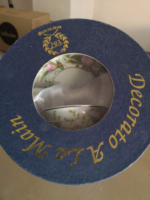 Utensílios de cozinha Chávena e pires