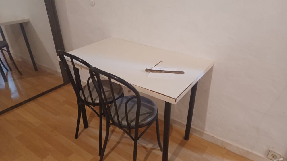 Mesa para cozinha/sala