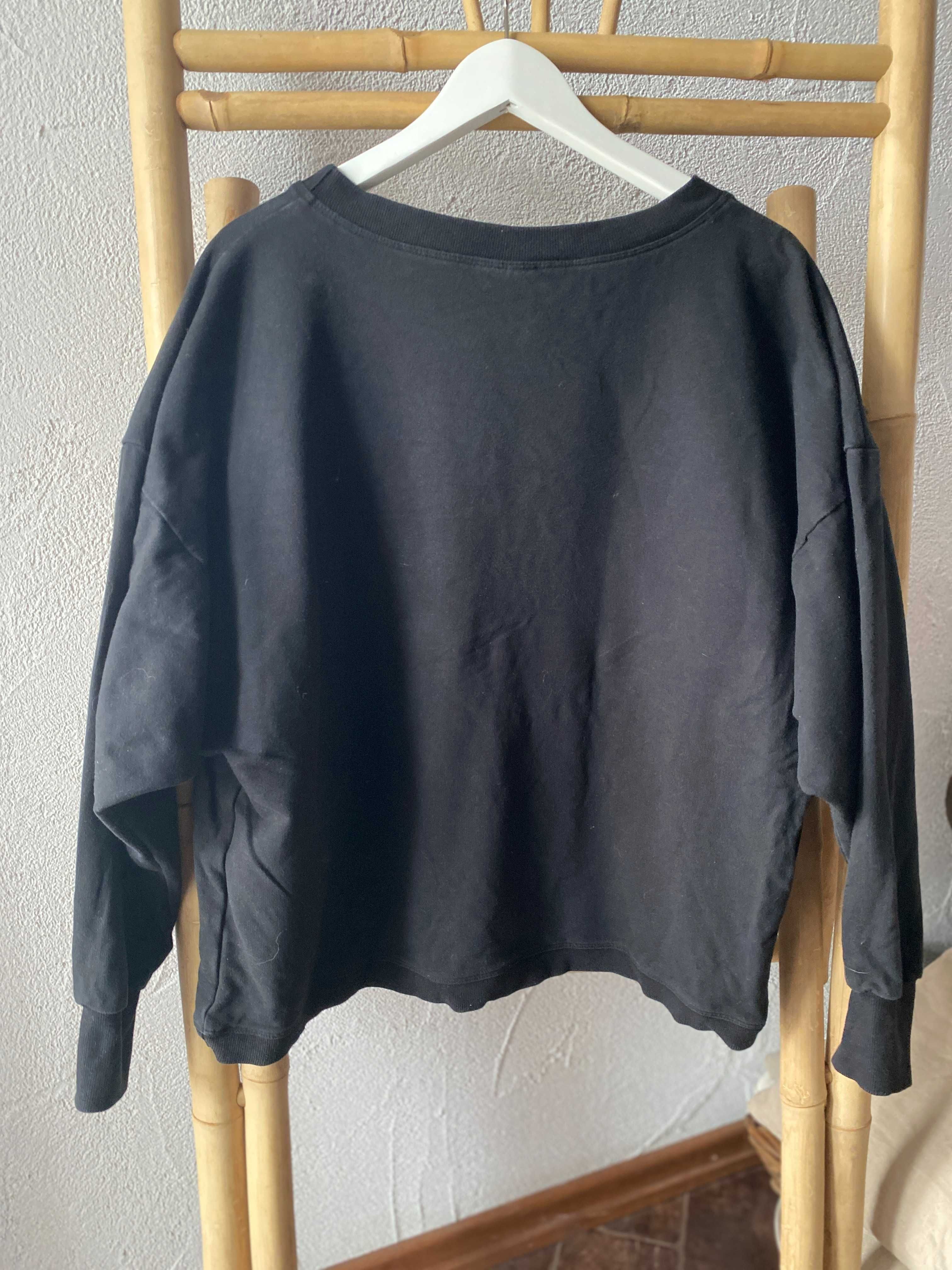 Czarna bluza Robert Kupisz S oversize