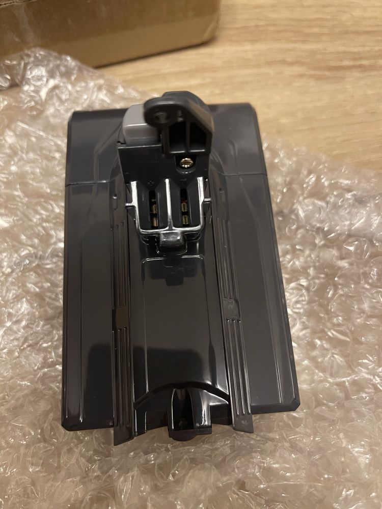 Акумулятор для dyson v6 DC58 DC59 DC61 DC62 DC72 DC74