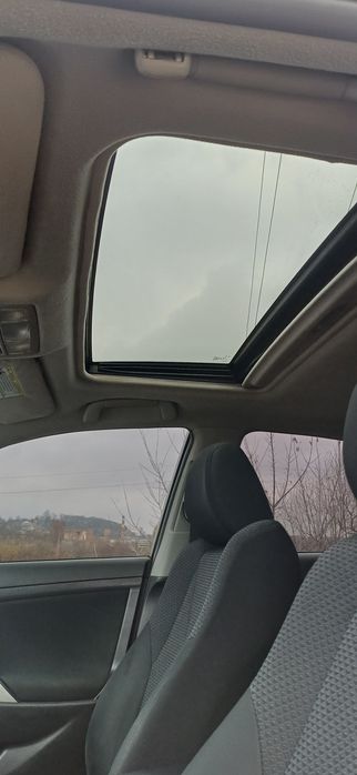 продаж Toyota Camry