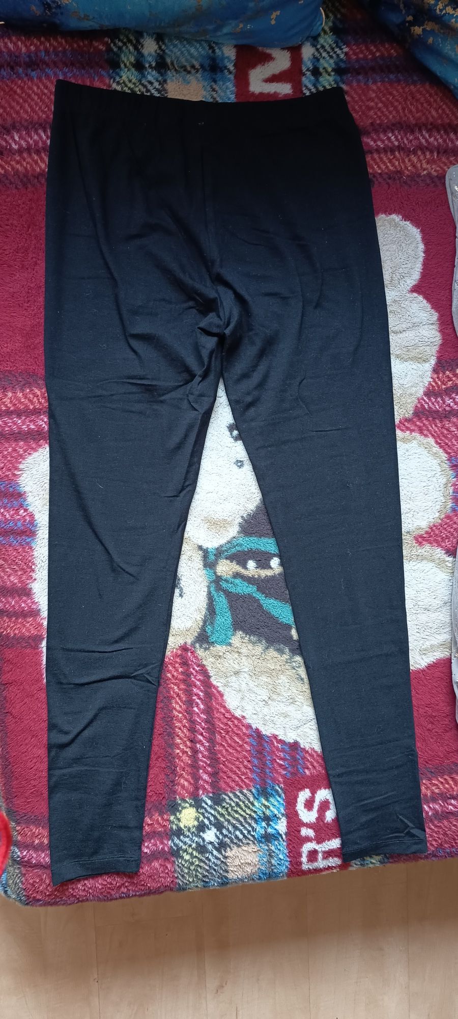 Czarne legginsy L
