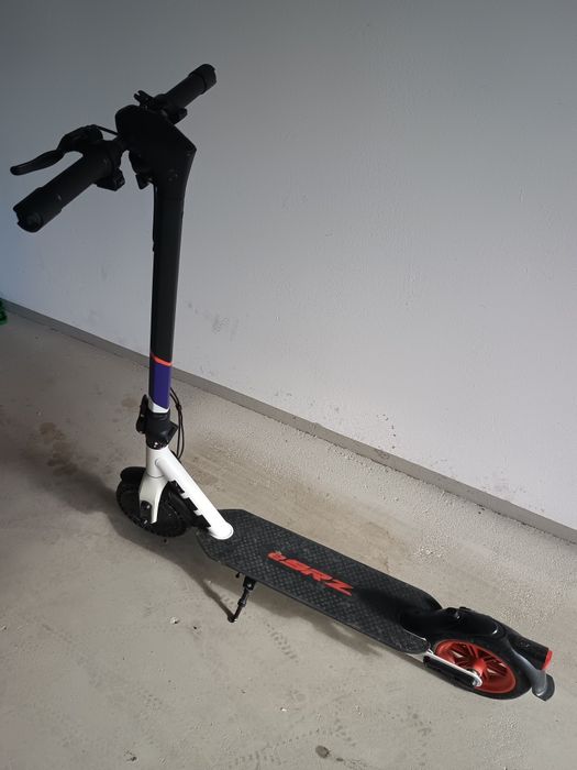 Hulajnoga elektryczna