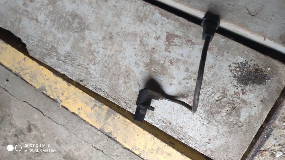 Датчик положения коленвала Ланос Daewo