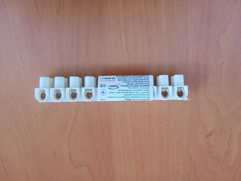 Колодка клеммная Simet LTA 10x16,0 кв.мм 960 °C негорючая белая