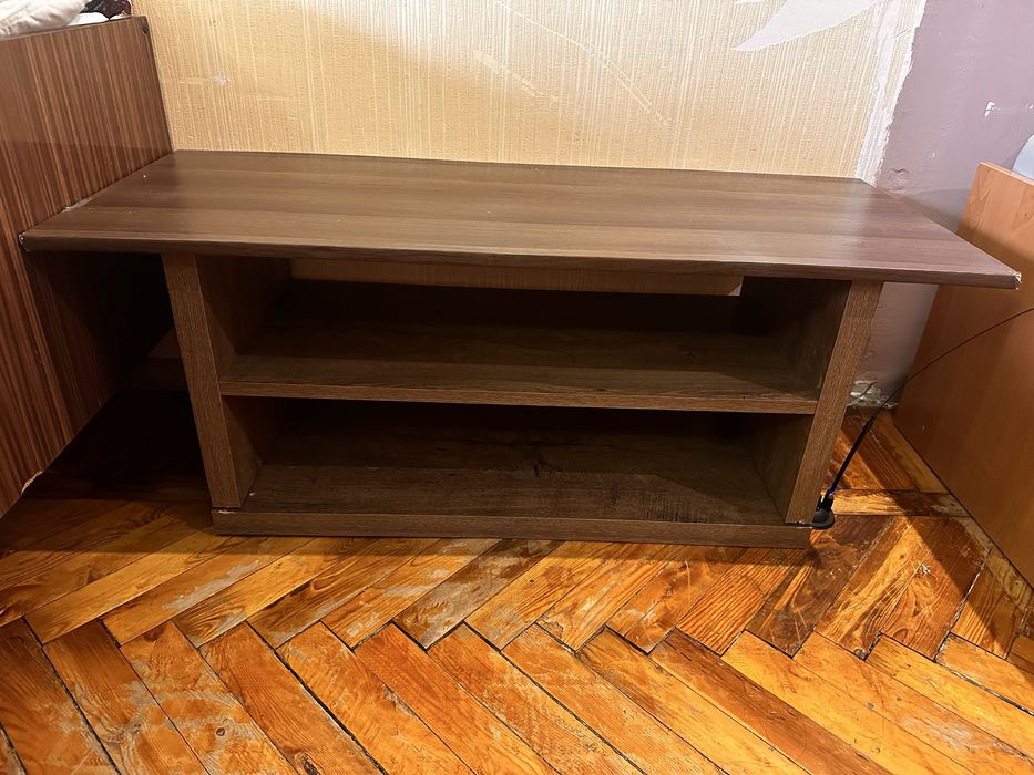 Тумба під телевізор