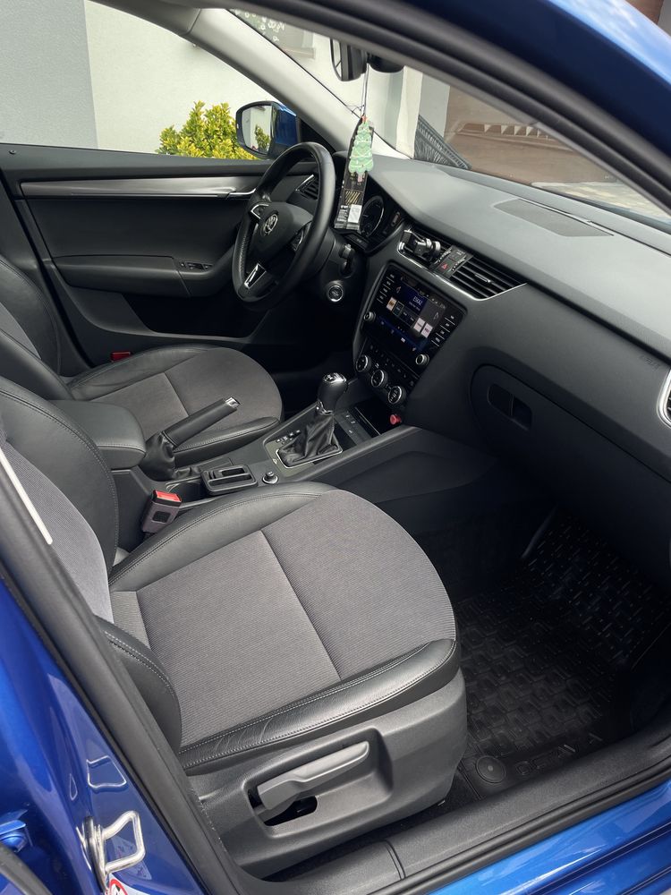 Skoda Octavia 2.0 TDI 4x4 DSG CANTON WEBASTO f.vat