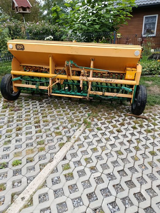 Siewnik zbożowy IBR