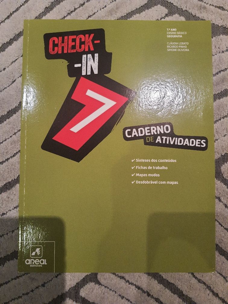 Manuais escolares 7°