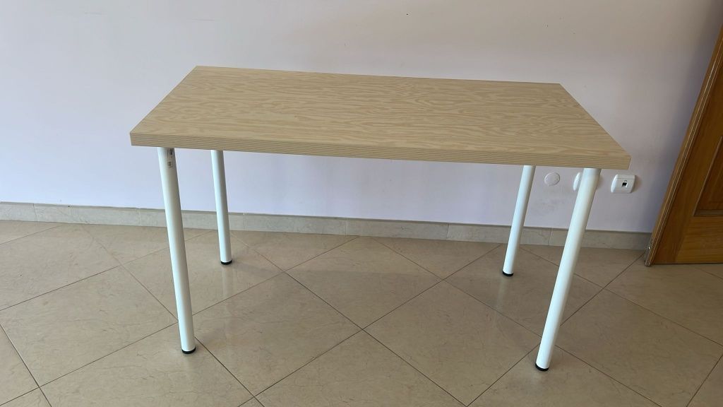 Secretária LINNMON/OLOV Ikea – Excelente estado