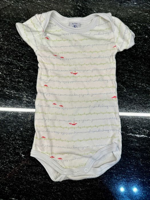 body dziecięce Petit Bateau rozm. 71 cm prążkowane