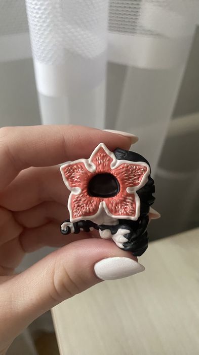 Kinder stranger things демогоргон кіндер дивні дива