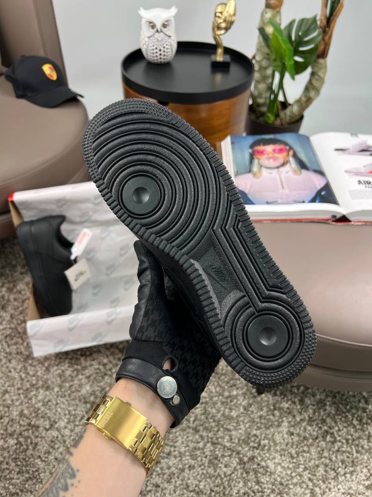 Чоловічі кросівки найк аір форс Nike Air Force 1 Low All Black [41-45]