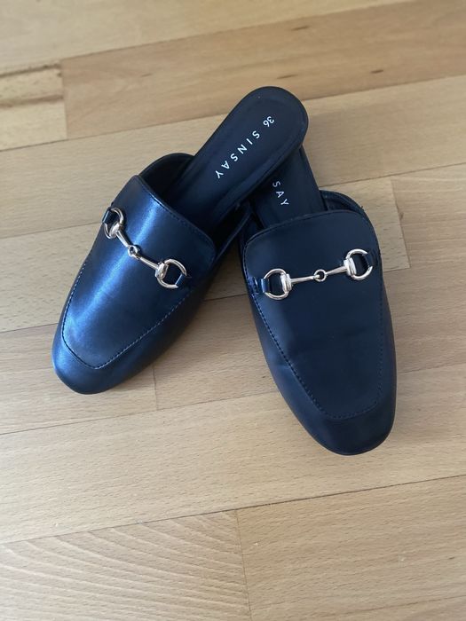 Чорні лофери sinsay