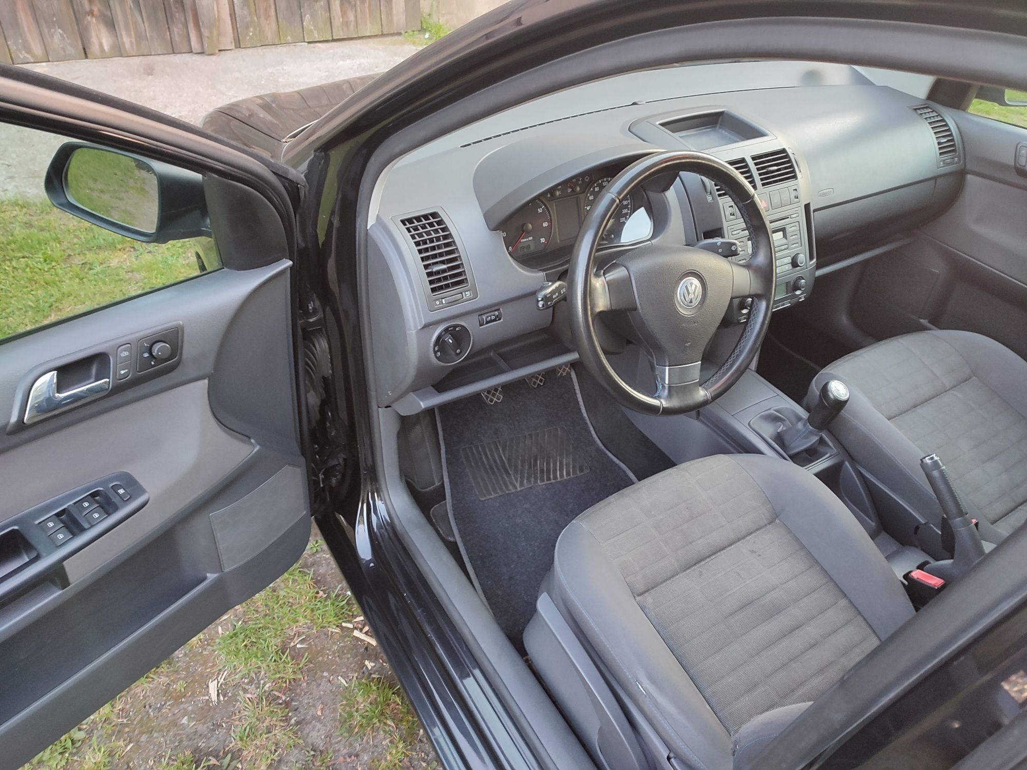 VW Polo 9N 2007 bogate wyposażenie Climatronic Parktronic itd