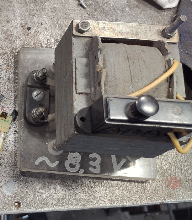 Трансформатор. 220/ 8,3 В