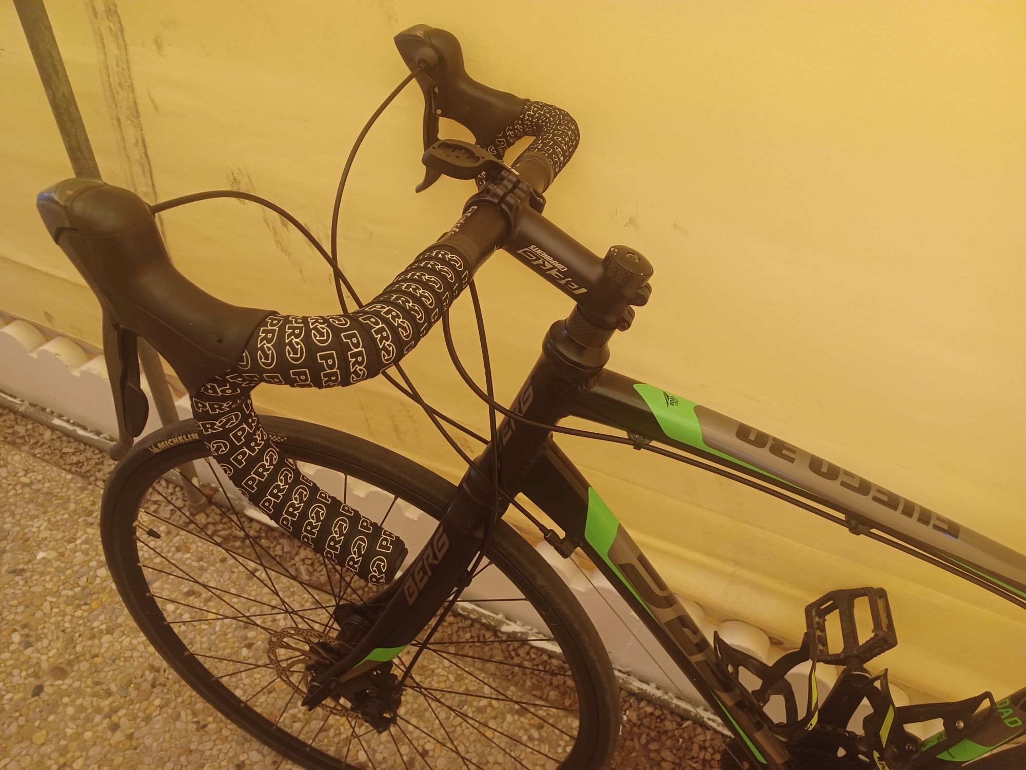 Bicicleta Berg de estrada