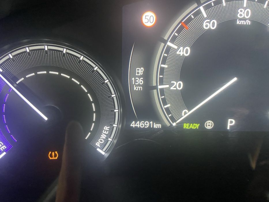 Мазда МХ30 - 2021 рік