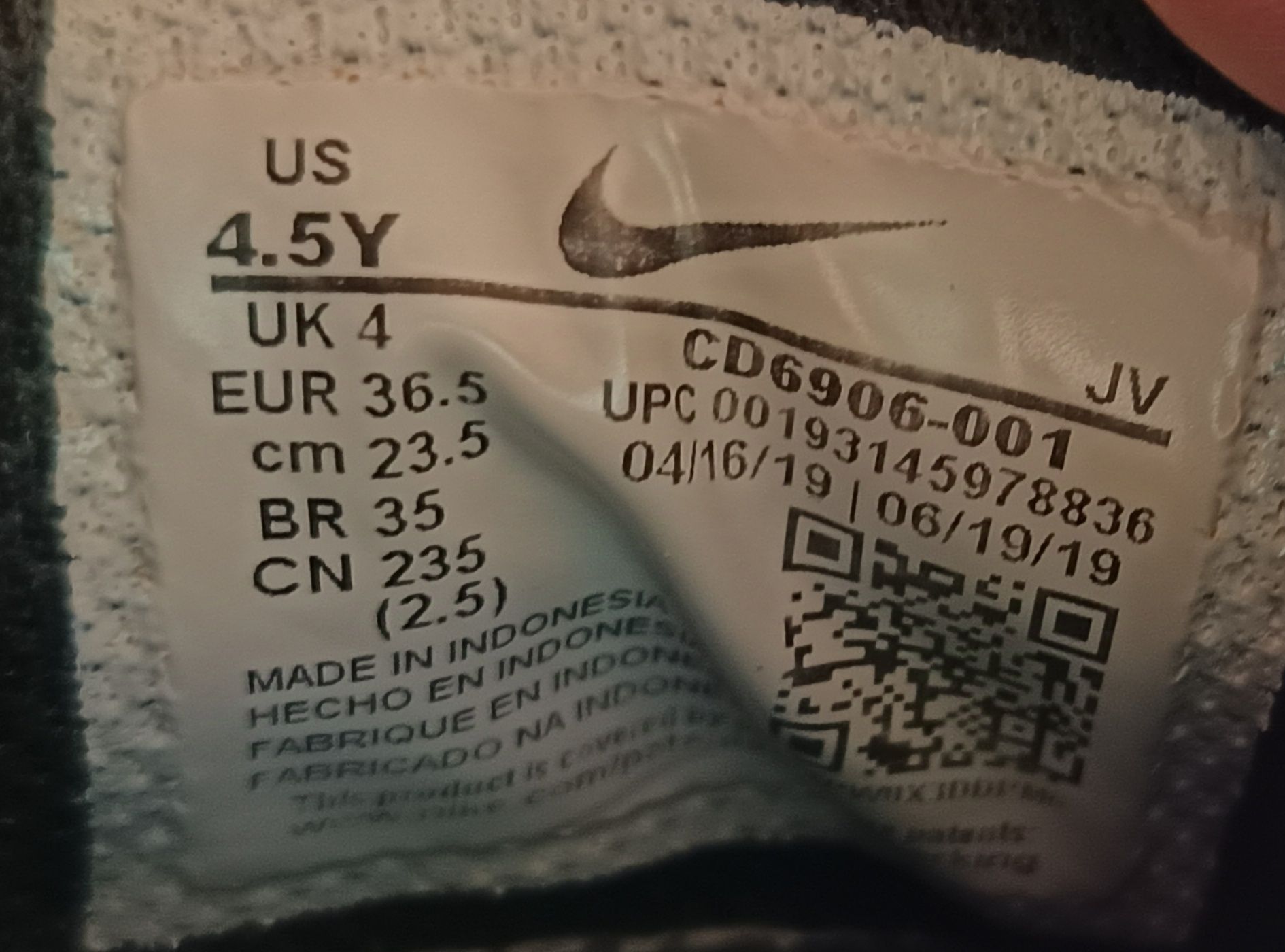 Ténis "NIKE" _ tam. 36,5