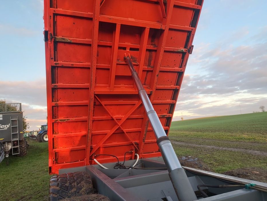 Przyczepa wywrotka tandem Umega SP 14 Rok prod 2006