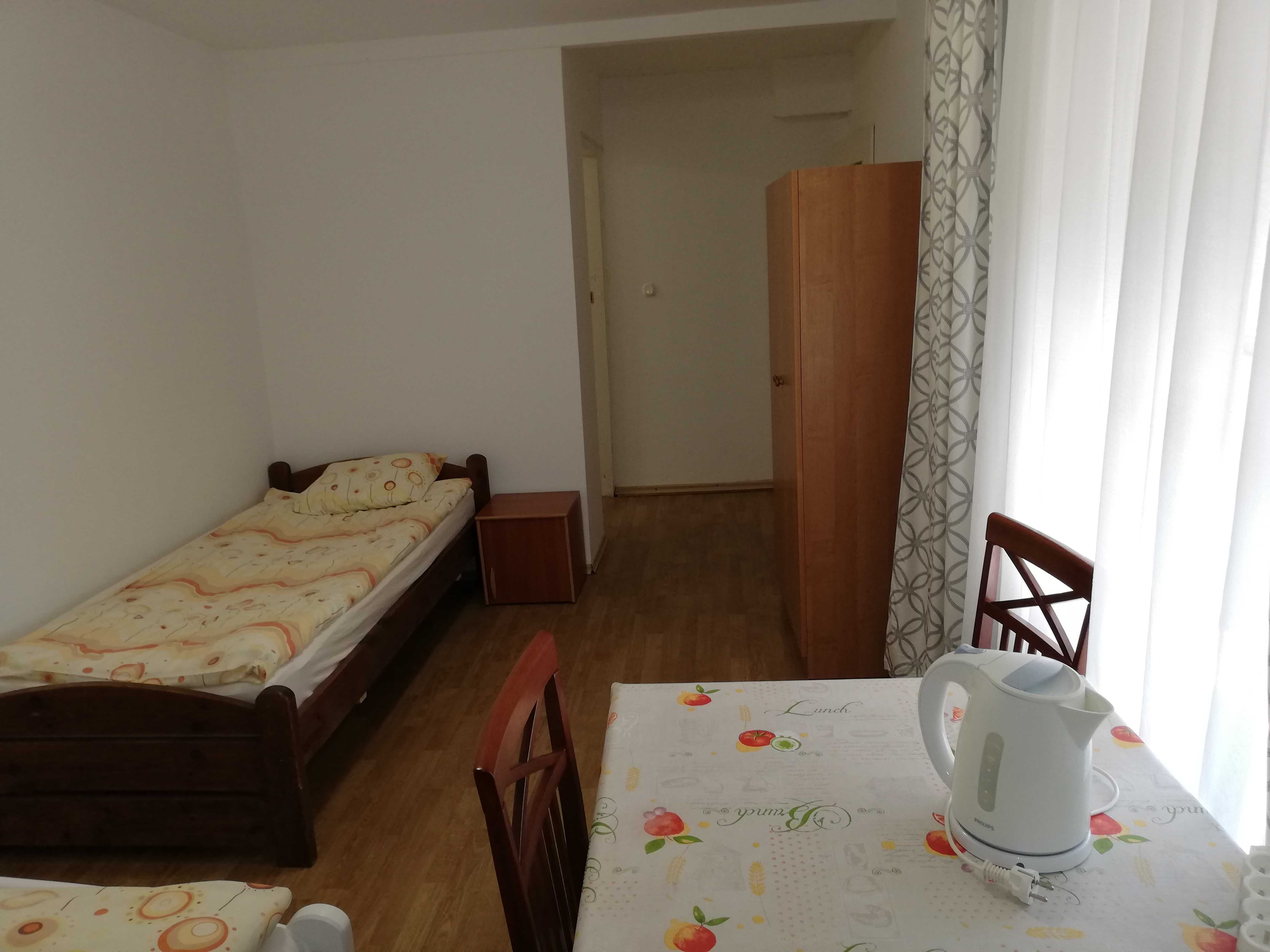od 17-24.07  wolne   pokoje  2/3 os  morze,  Dębki , ul .Morska 4