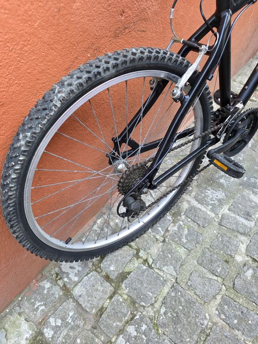 Bicicleta roda 26 em Alumínio