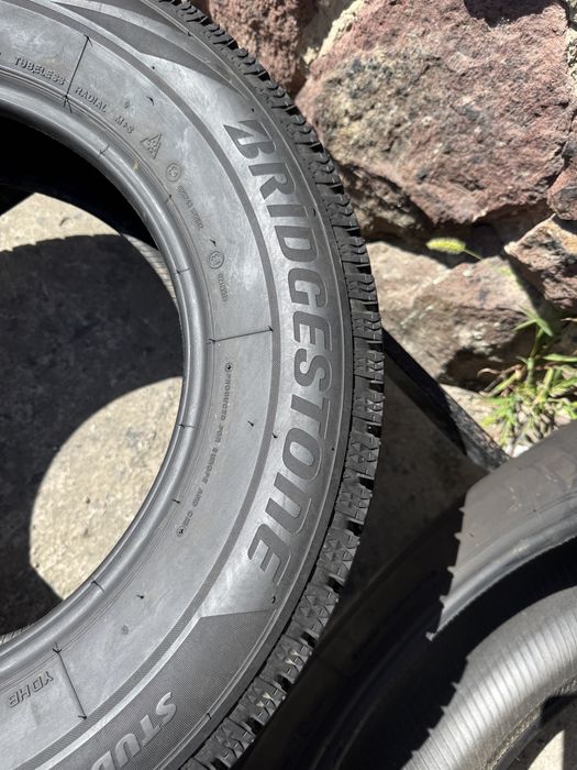 215/65R16 Bridgestone Blizzak ICE 2шт