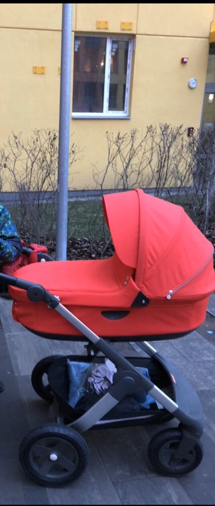 Продам Коляску 3 в 1 Stokke Trailz Black, цвет Red