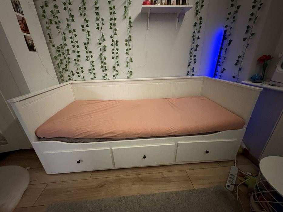 IKEA HEMNES rama leżanki z 3 szufladami. Łóżko podwojne. Na 2 materace