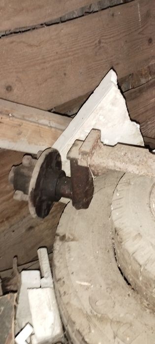 Передня балка на трактор прицеп...