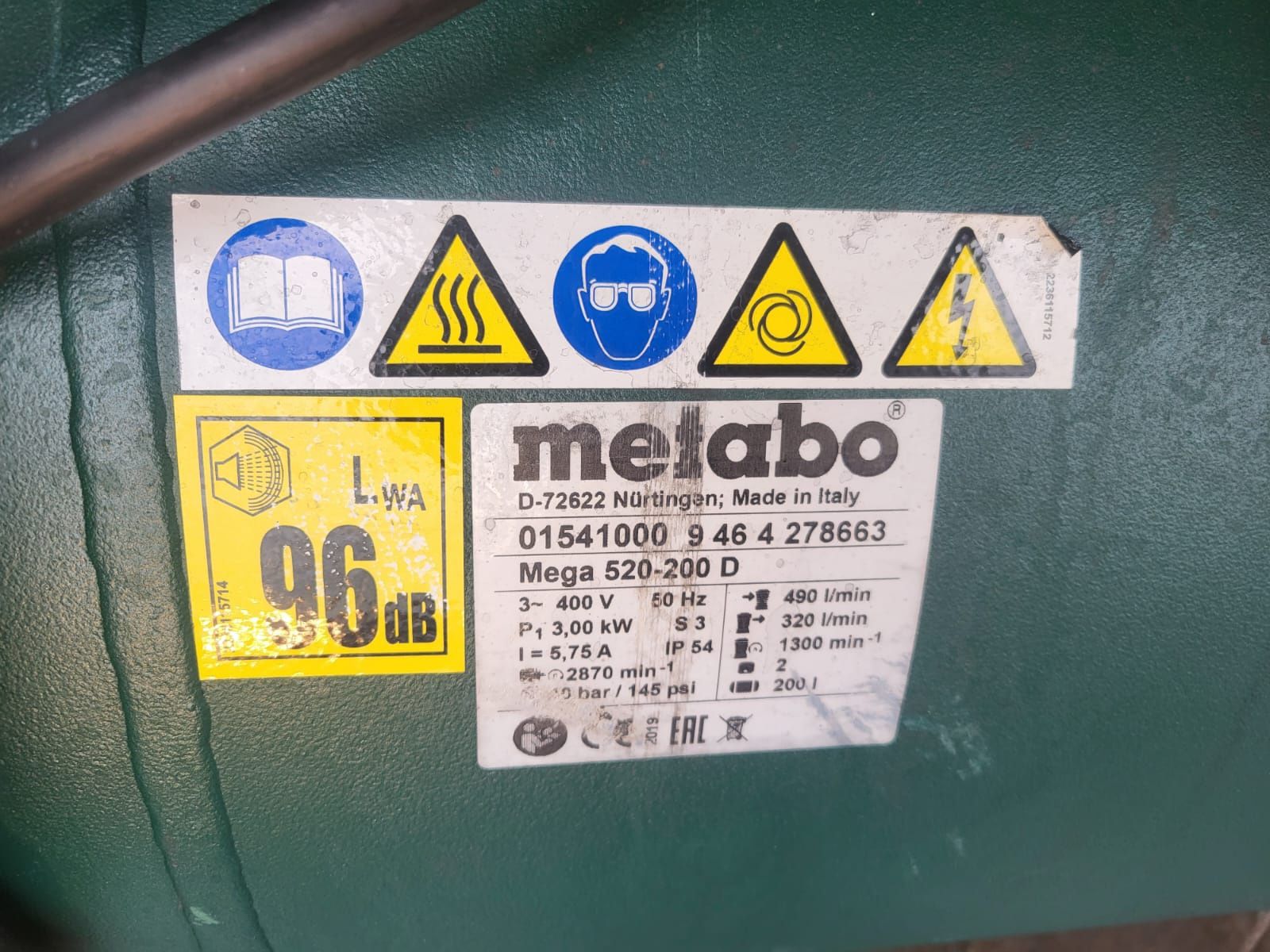 Sprężarka, kompresor olejowy Metabo Mega 520-200 D