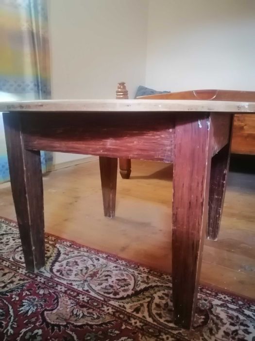 Продам стіл круглий