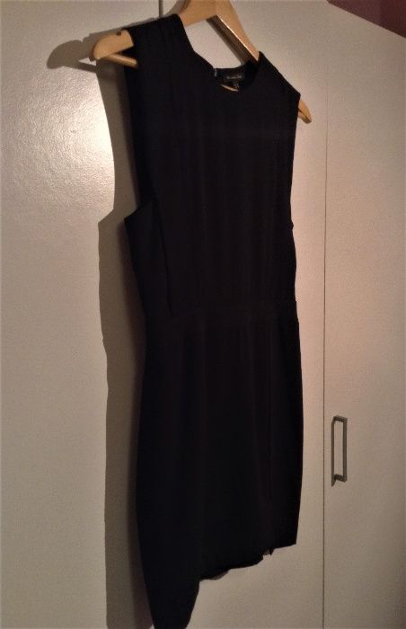 Vestido preto MASSIMO DUTTI