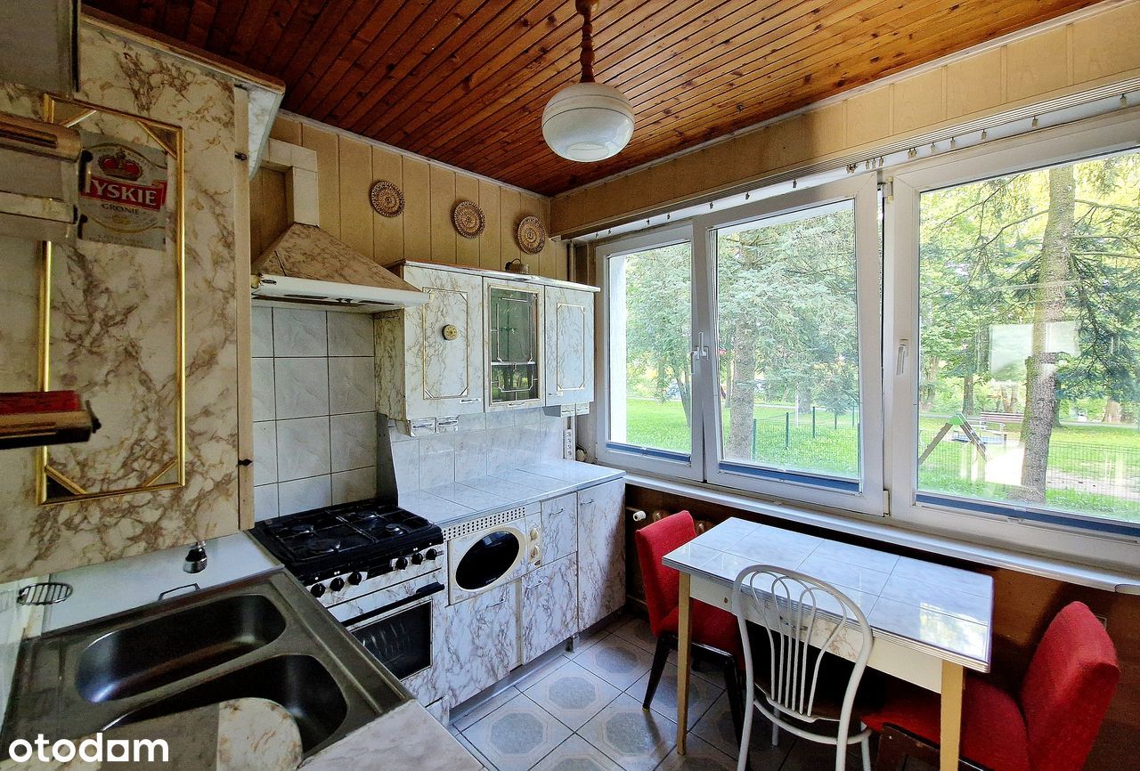 Pana Tadeusza dwa pokoje parter balkon blisko centrum 39 m2