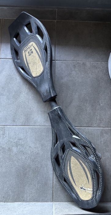 Deskorolka dwukolowa