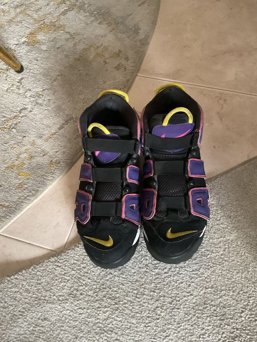 Clássico Nike Air Uptempo 40 – Confortáveis e Bem Conservados
