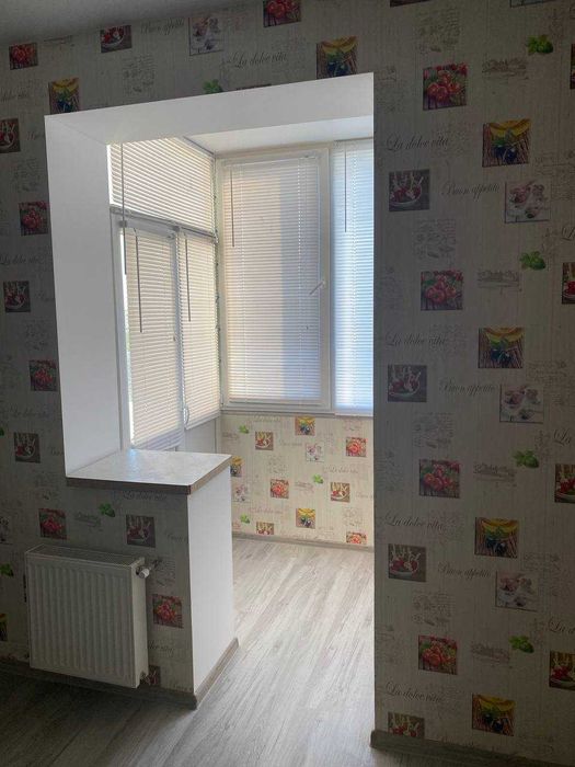 Продаж 1 кімнатної квартири з ремонтом