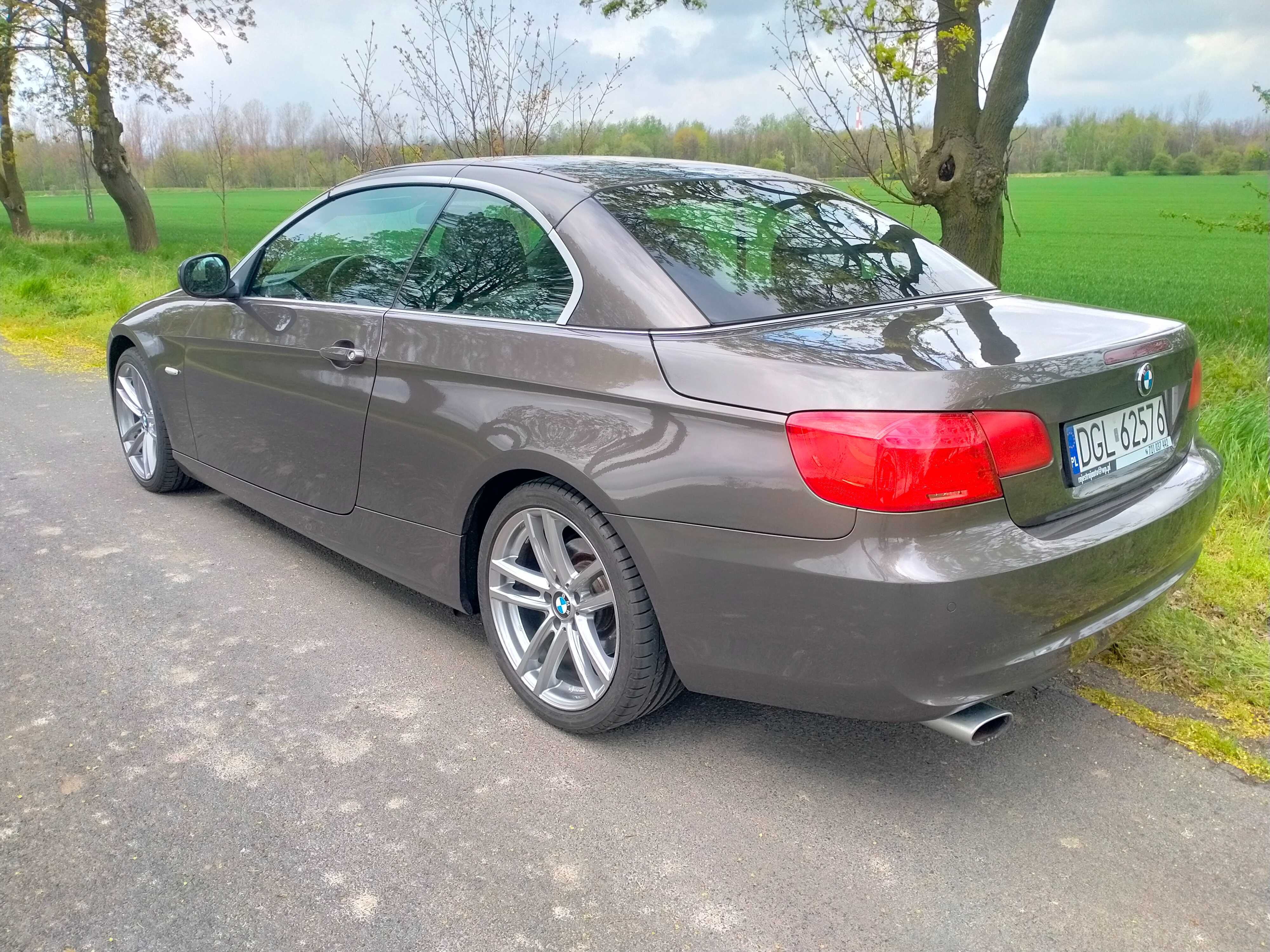 BMW E93 LCI 320i