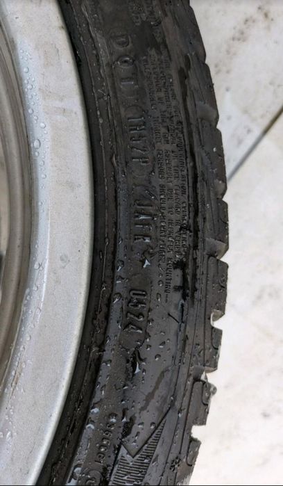 Oryginalne alufelgi Audi 5x112 r18" z oponami zimowymi