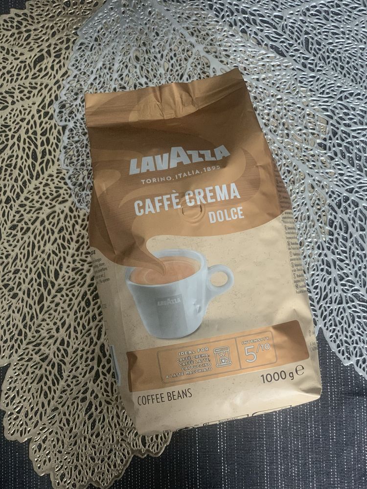 Lavazza Caffe Crema Dolce kawa ziarnista swieża z DE 1kg