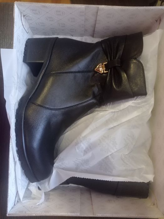 Ботинки натуральная кожа