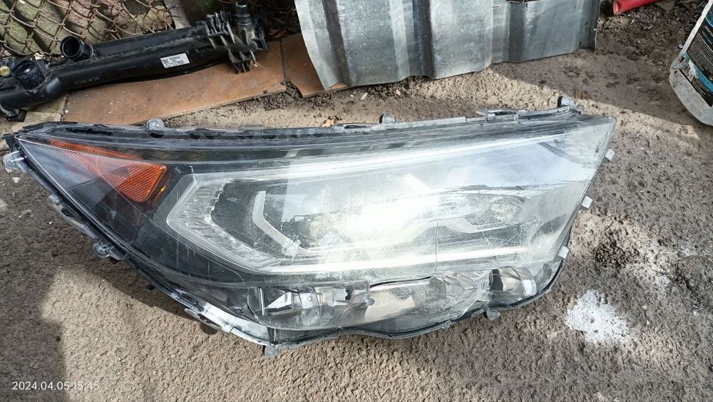 Фара Toyota Rav 4 Full Led передняя правая