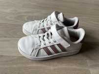 Buty Adidas, rozm. 28
