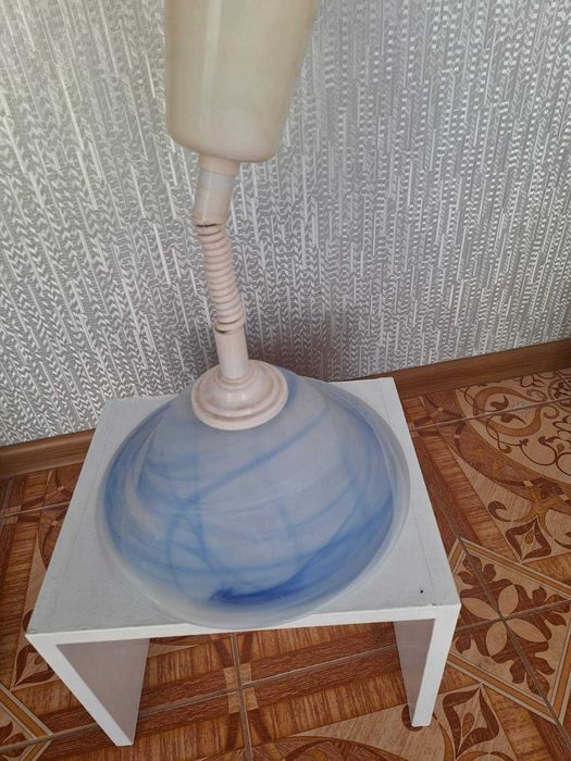 Продам люстру кухонну регульовану