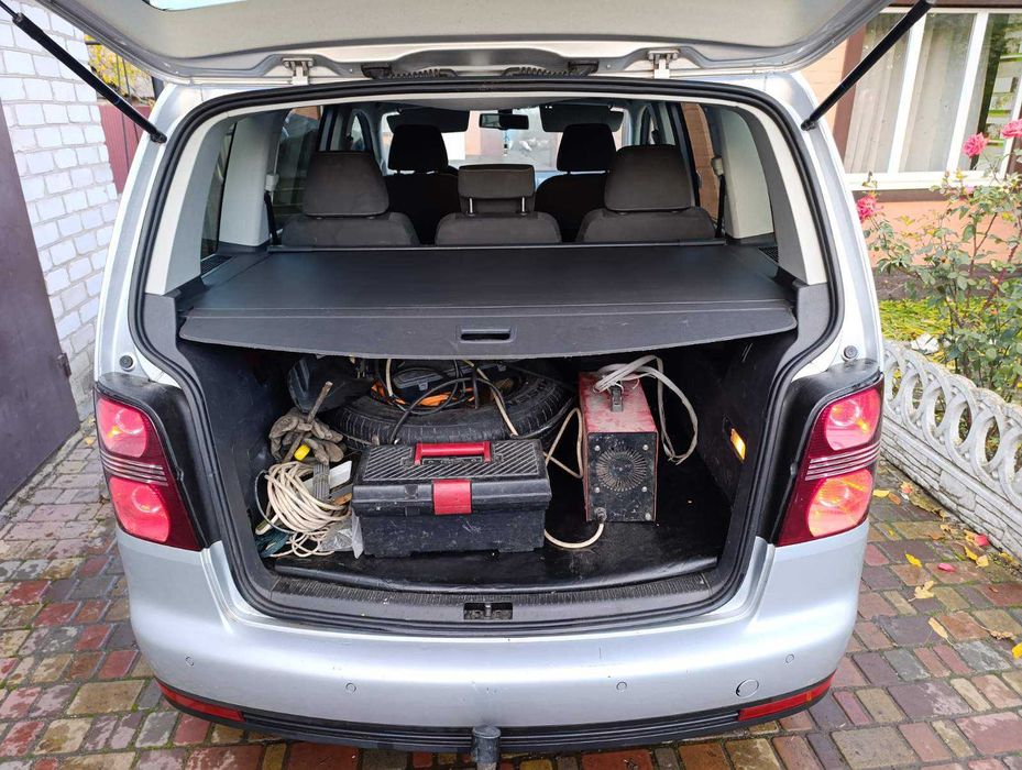 Volkswagen Touran (Туран) 1.4 TSI, 2009р.