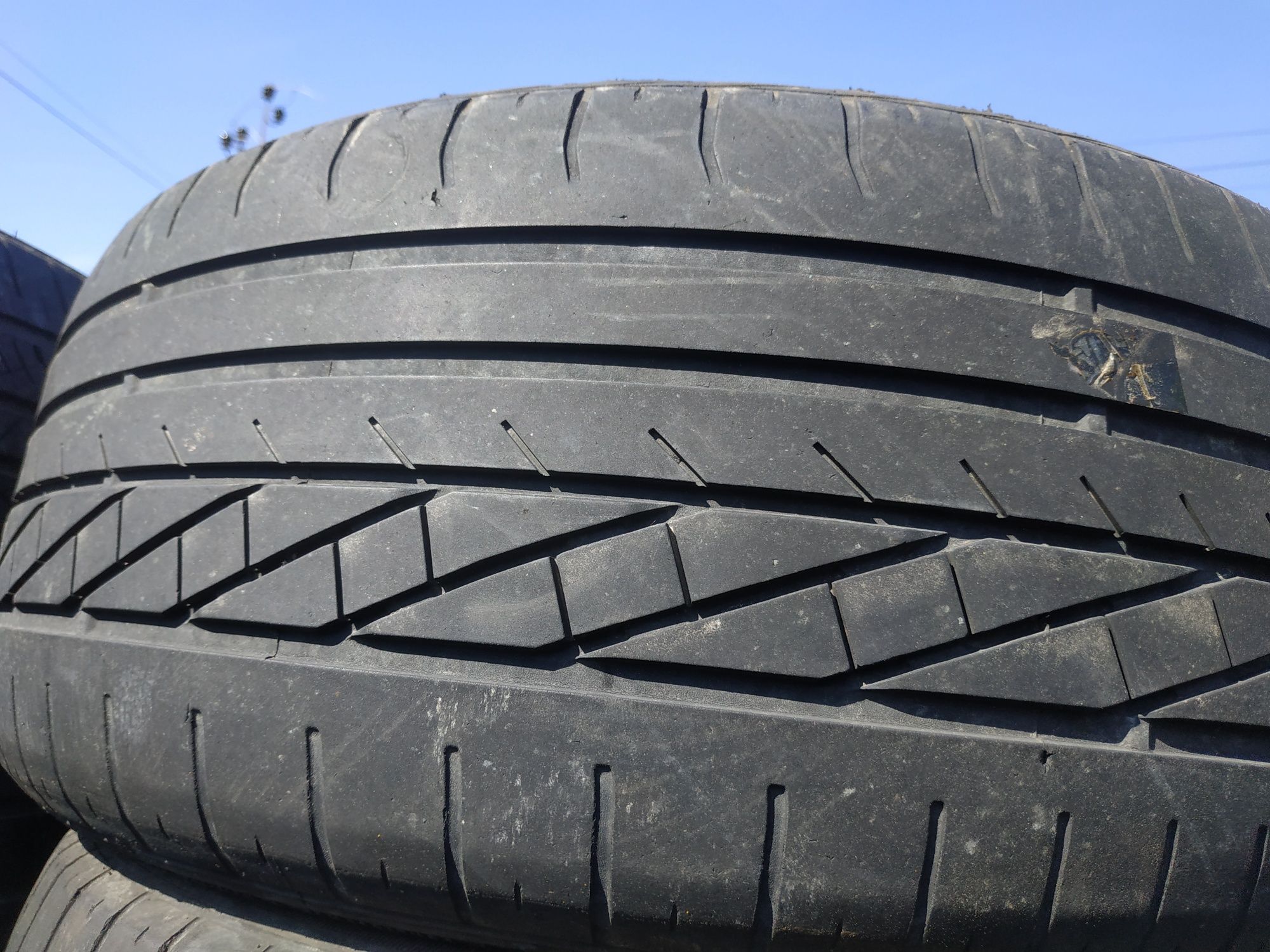 Шины 225/50 R17 GoodYear